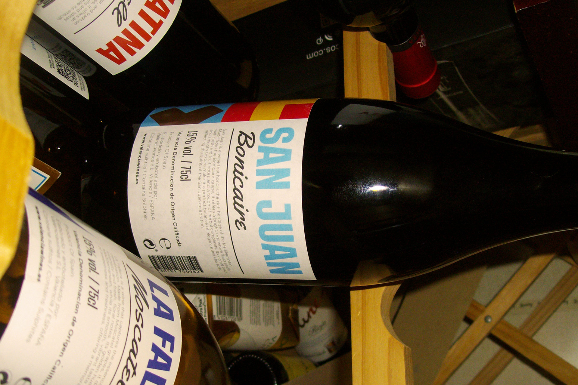 Bottle trio for Valencia Wines.